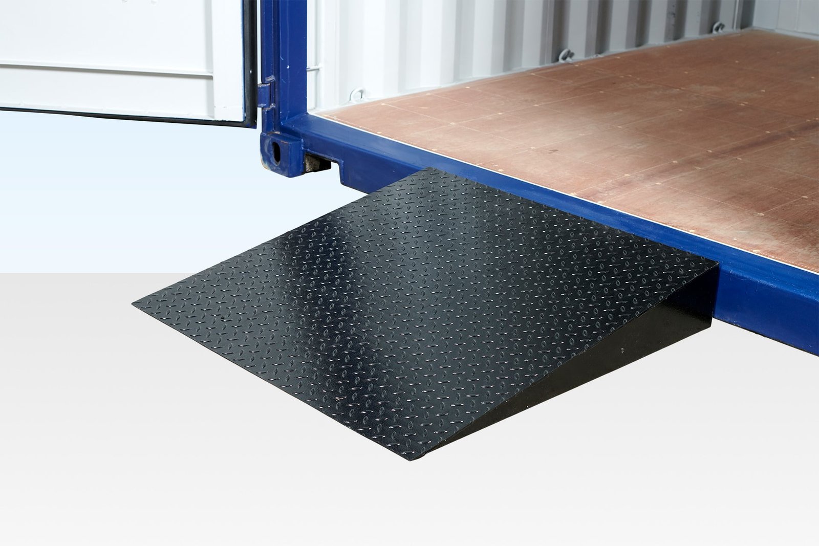 Container Ramp Container Ramp - Image 1